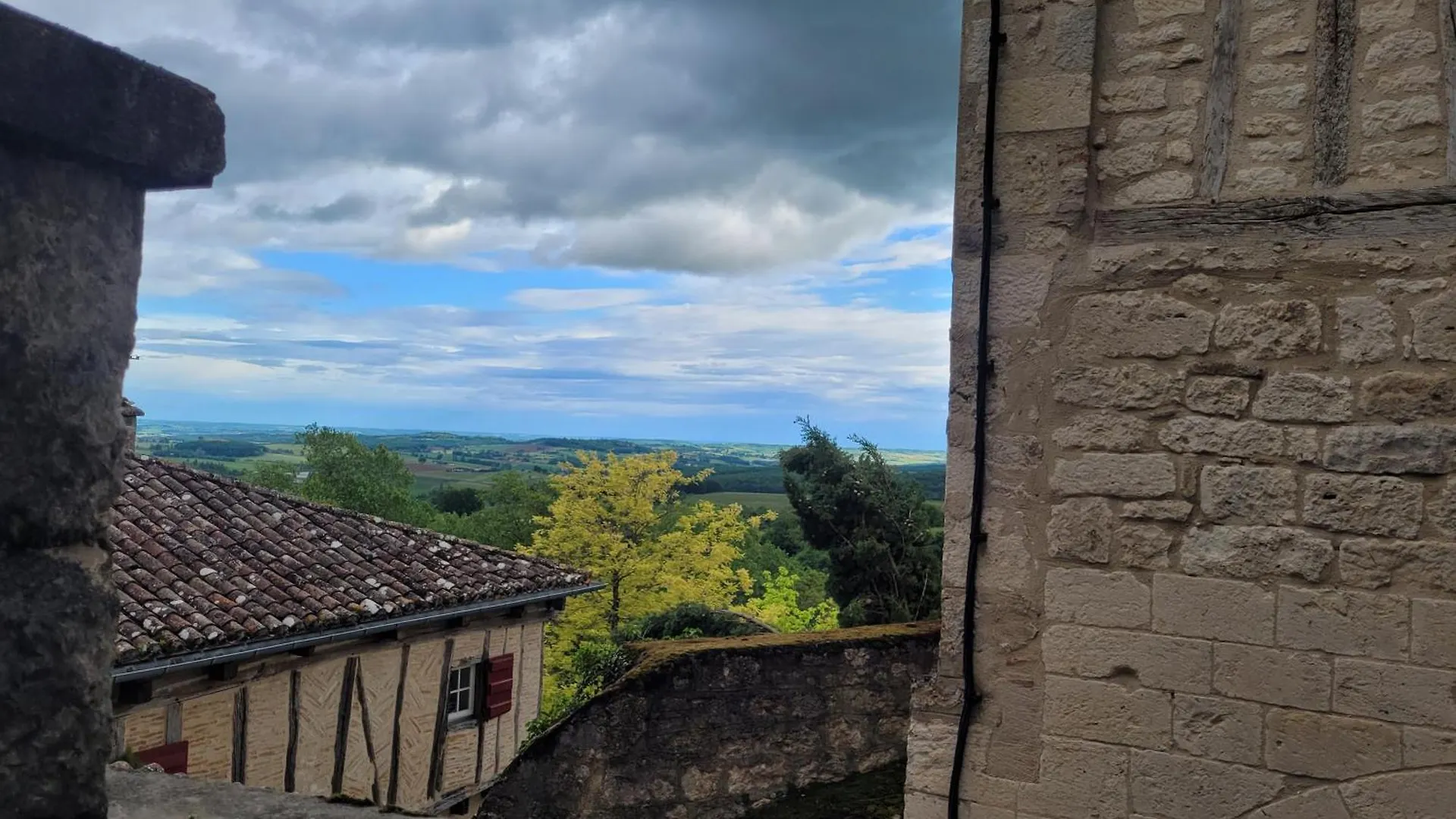 Le Secret Bed & Breakfast Montpezat-de-Quercy 0*,  France